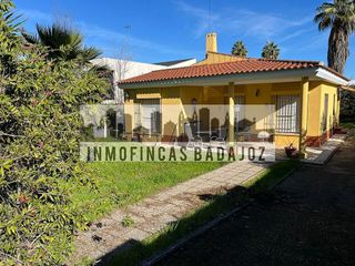 Chalet en venta en Ciudad Jardín en Badajoz