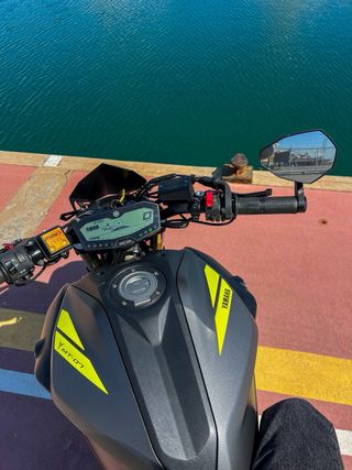 Yamaha MT-07