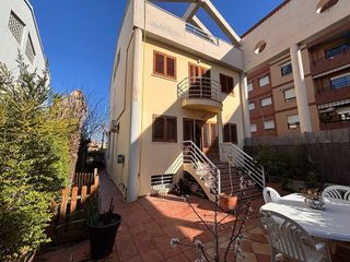 Chalet en venta en Zona Plaza Xúquer en Paiporta