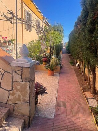 Casa adosada en venta en Torrelamata - La Mata en Torrevieja