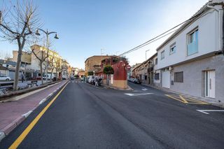 Casa adosada en venta en Avda. De los Ogíjares en Armilla
