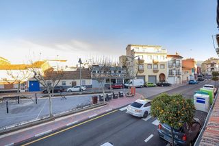 Casa adosada en venta en Avda. De los Ogíjares en Armilla