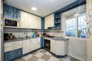 Casa adosada en venta en Avda. De los Ogíjares en Armilla