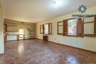Chalet en venta en Gójar