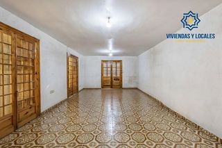 Chalet en venta en Gójar