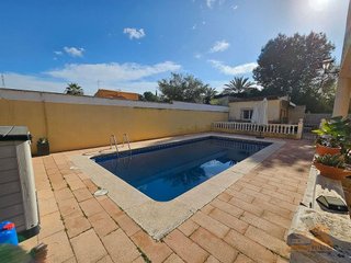 Chalet en venta en La Alcayna en Molina de Segura