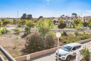 Casa pareada en venta en Dehesa de Campoamor - La Regia - Aguamarina en Orihuela
