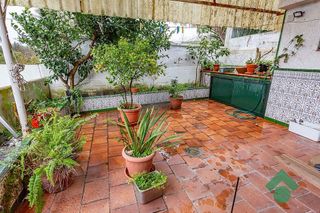 Chalet en venta en La Granja-La Colina-Los Pastores en Algeciras