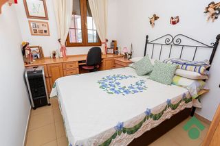 Chalet en venta en La Granja-La Colina-Los Pastores en Algeciras