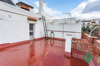 Chalet en venta en La Granja-La Colina-Los Pastores en Algeciras