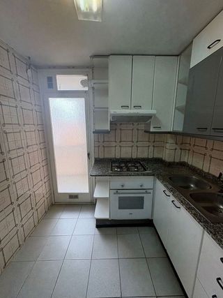 Piso en venta en Artigas - Llefià en Badalona