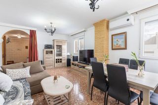 Casa adosada en venta en Ogíjares