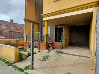 Casa adosada en venta en Parla Este en Parla