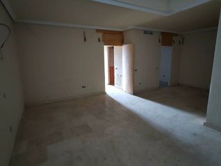 Casa adosada en venta en Parla Este en Parla