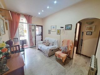 Piso en venta en La Font de la Guatlla en Barcelona