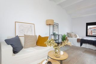 Ático en venta en Sants en Barcelona