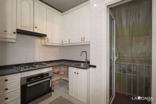 Piso en venta en Santa Eulàlia en Hospitalet de Llobregat, L´