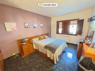 Chalet en venta en Vallirana