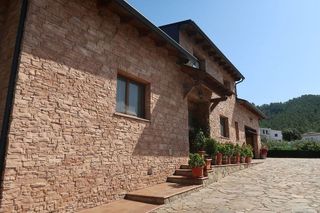 Chalet en venta en Vallirana