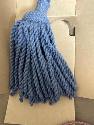 Alzapaño cortina cuerda borla gris