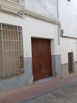 Casa adosada en venta en Fernán-Núñez