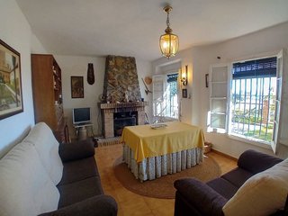 Cortijo en venta en Alozaina