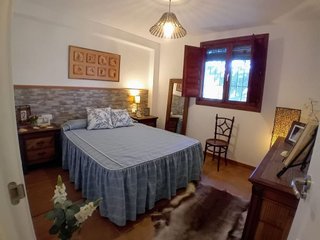 Cortijo en venta en Alozaina