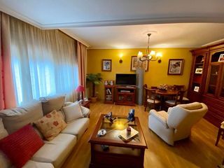 Casa adosada en venta en Marianistas - AVE en Ciudad Real