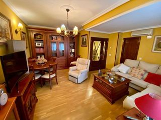 Casa adosada en venta en Marianistas - AVE en Ciudad Real