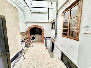 Casa adosada en venta en Pego