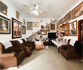 Casa adosada en venta en Umbrete