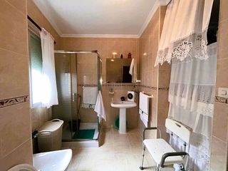 Casa adosada en venta en Umbrete