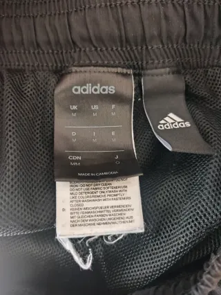 Pantalón chándal Adidas negro