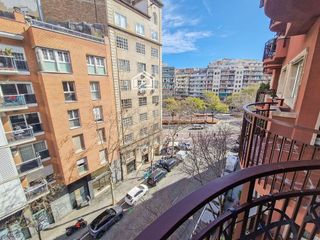 Piso en venta en Sants en Barcelona