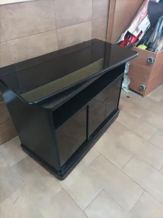 Mueble TV cristal negro