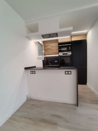 Piso en venta en Les Planes en Hospitalet de Llobregat, L´
