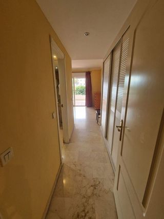 Piso en venta en Puerto Banús en Marbella