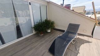 Ático en venta en Playa de la Fontanilla en Marbella