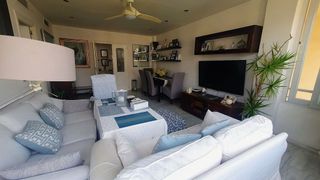 Ático en venta en Playa de la Fontanilla en Marbella