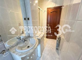 Piso en venta en Simancas en Madrid