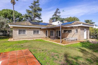 Chalet en venta en Valencina de la Concepción