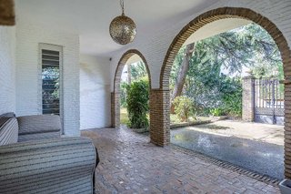 Chalet en venta en Valencina de la Concepción