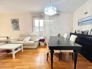 Casa adosada en venta en Montmar en Castelldefels