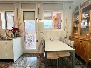 Casa adosada en venta en Montmar en Castelldefels