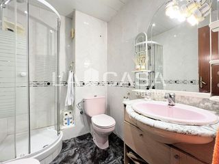 Piso en venta en Artigas - Llefià en Badalona