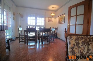 Chalet en venta en Corbera de Llobregat