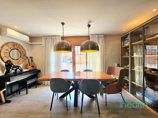 Casa adosada en venta en El Castell-Poble Vell en Castelldefels