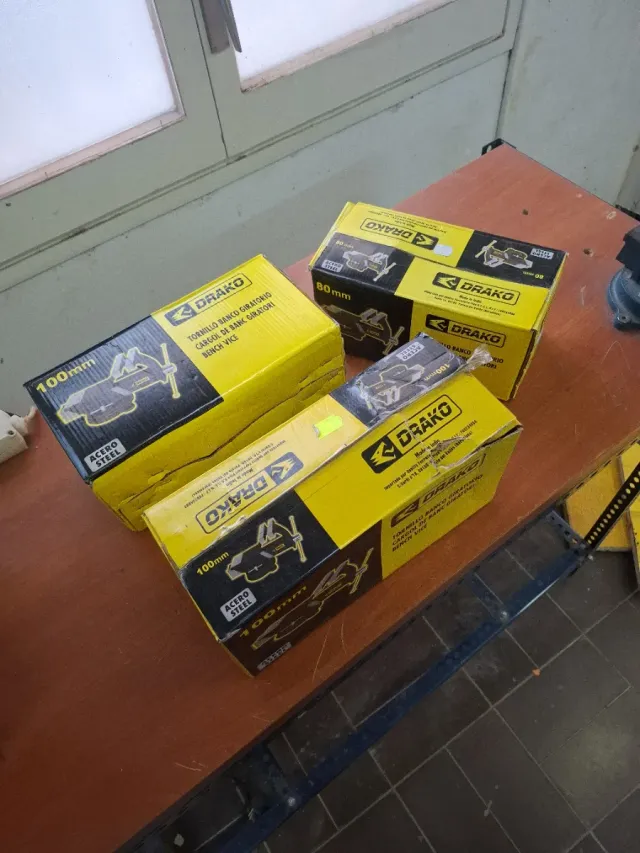 TORNILLOS DE BANCO DRAKO NUEVOS DE 100MM Y 80MM