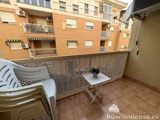 Piso en venta en Linares