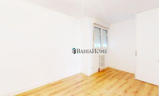 Piso en venta en Puerto Chico en Santander